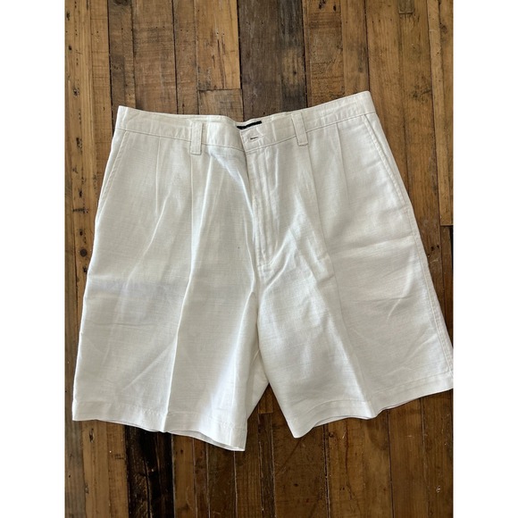 Dockers Other - Dockers White Pleated Linen-Blend Hybrid Shorts, vacation, summer, preppy